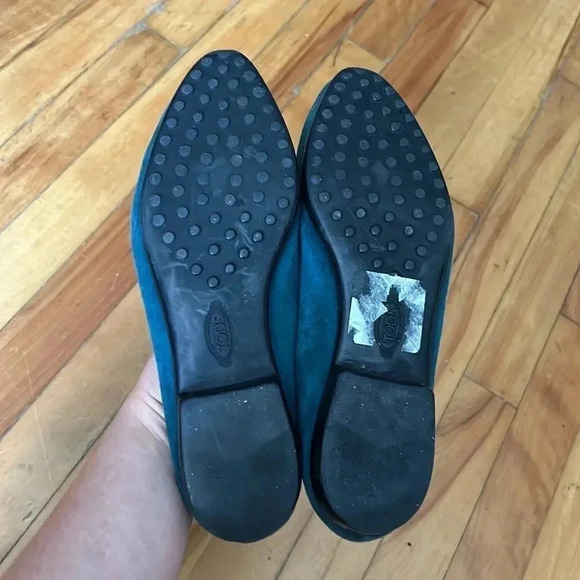 Tod’s  pointy toe green flat shoes - Picture 9 of 10